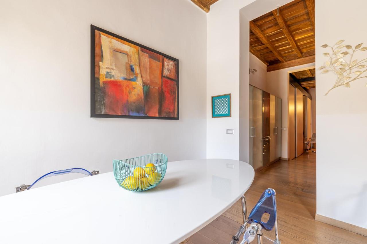 Modern Apartment In Campo De Fiori โรม ภายนอก รูปภาพ