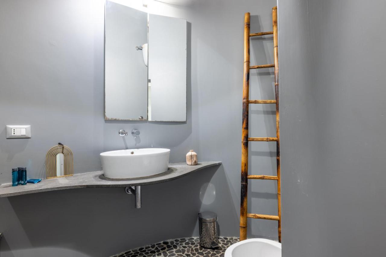 Modern Apartment In Campo De Fiori โรม ภายนอก รูปภาพ