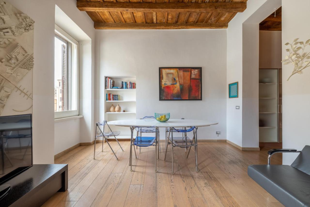 Modern Apartment In Campo De Fiori โรม ภายนอก รูปภาพ