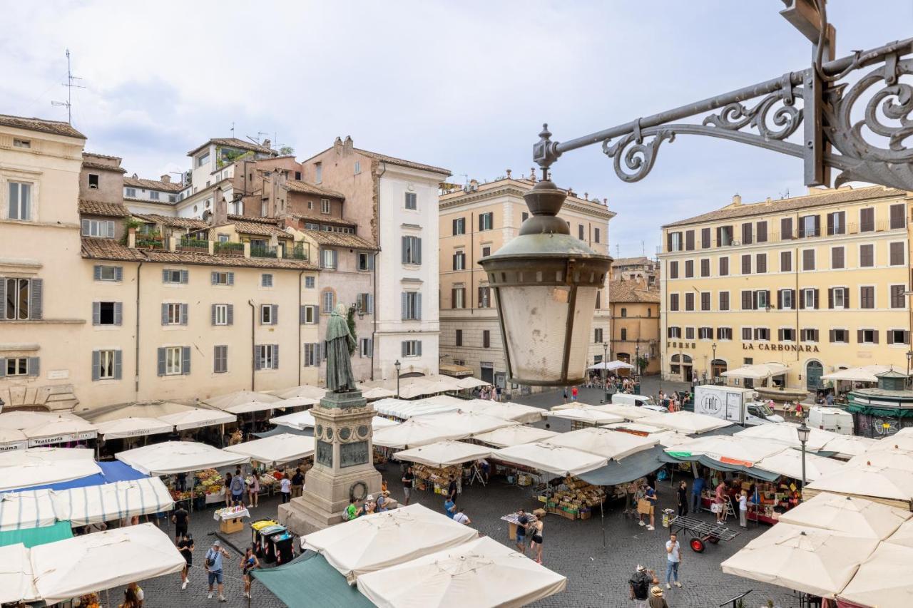 Modern Apartment In Campo De Fiori โรม ภายนอก รูปภาพ