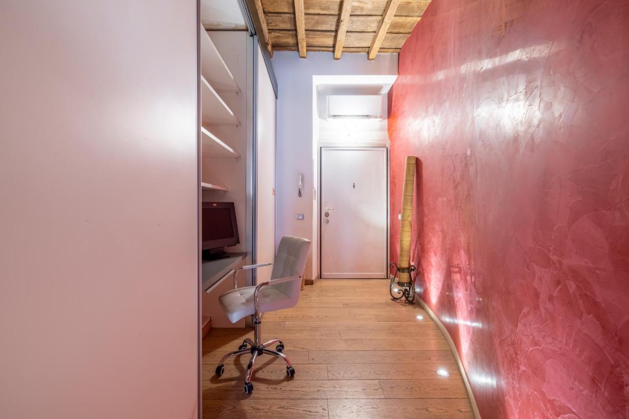 Modern Apartment In Campo De Fiori โรม ภายนอก รูปภาพ